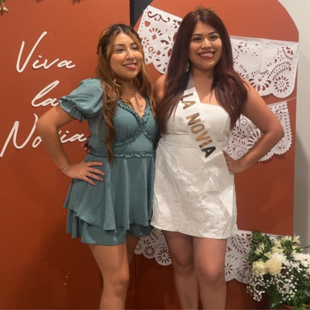 Latina Brides, Bride to Be, La Novia Bridal Bundle, Mexican Brides, Mexican Wedding, Latina Bachelorette Party Set, Headband, Sash, and Veil in Rose Gold – Regalo para la Fiesta de Boda, Bridal Shower, Bodas Mexicanas, Bodas, Mexico